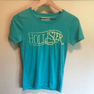 HOLLISTER TEE